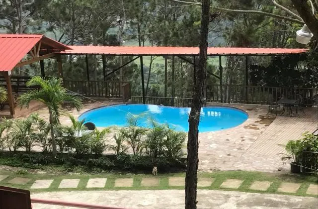 Rancho Tierra Alta Jarabacoa piscine